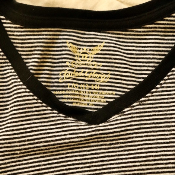 Lot of 2 Maternity Tees - Solid Black and Striped - Picture 4 of 4